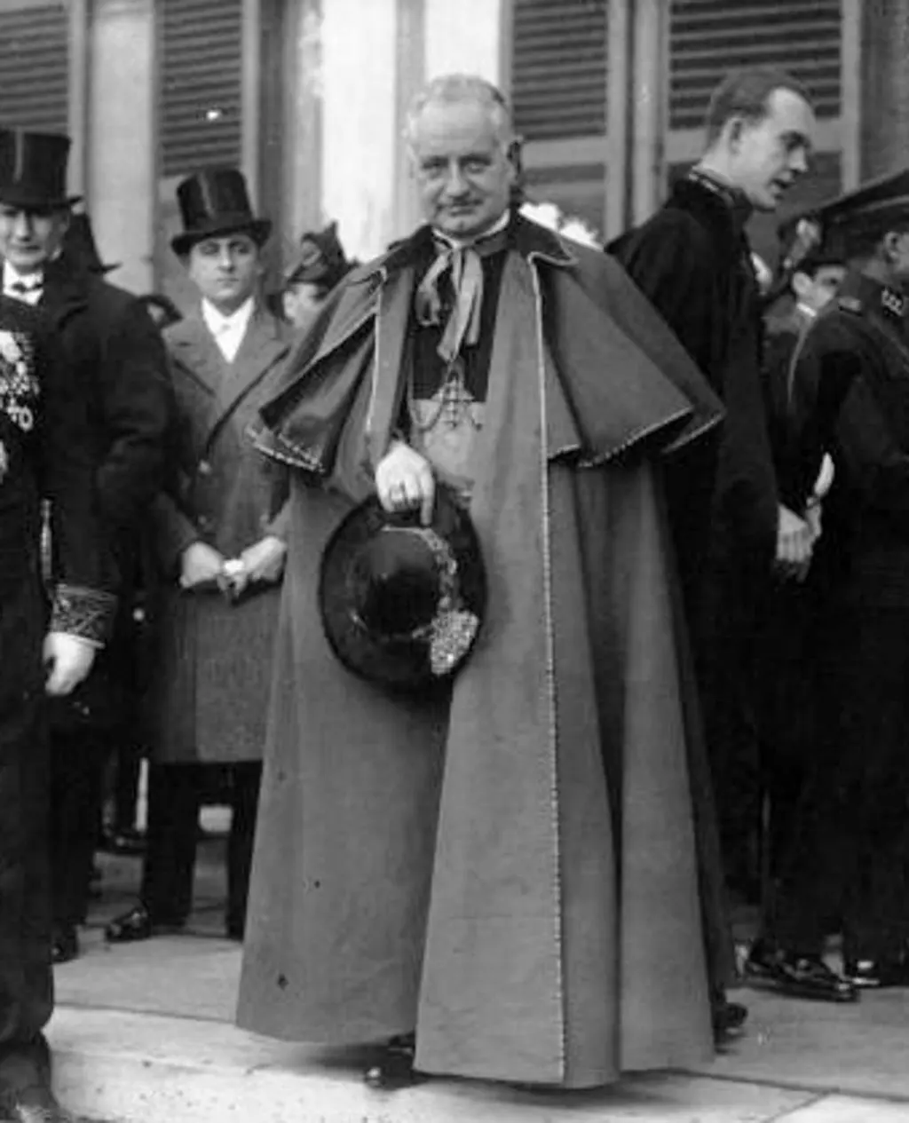 Nuntius Luigi Maglione 1927