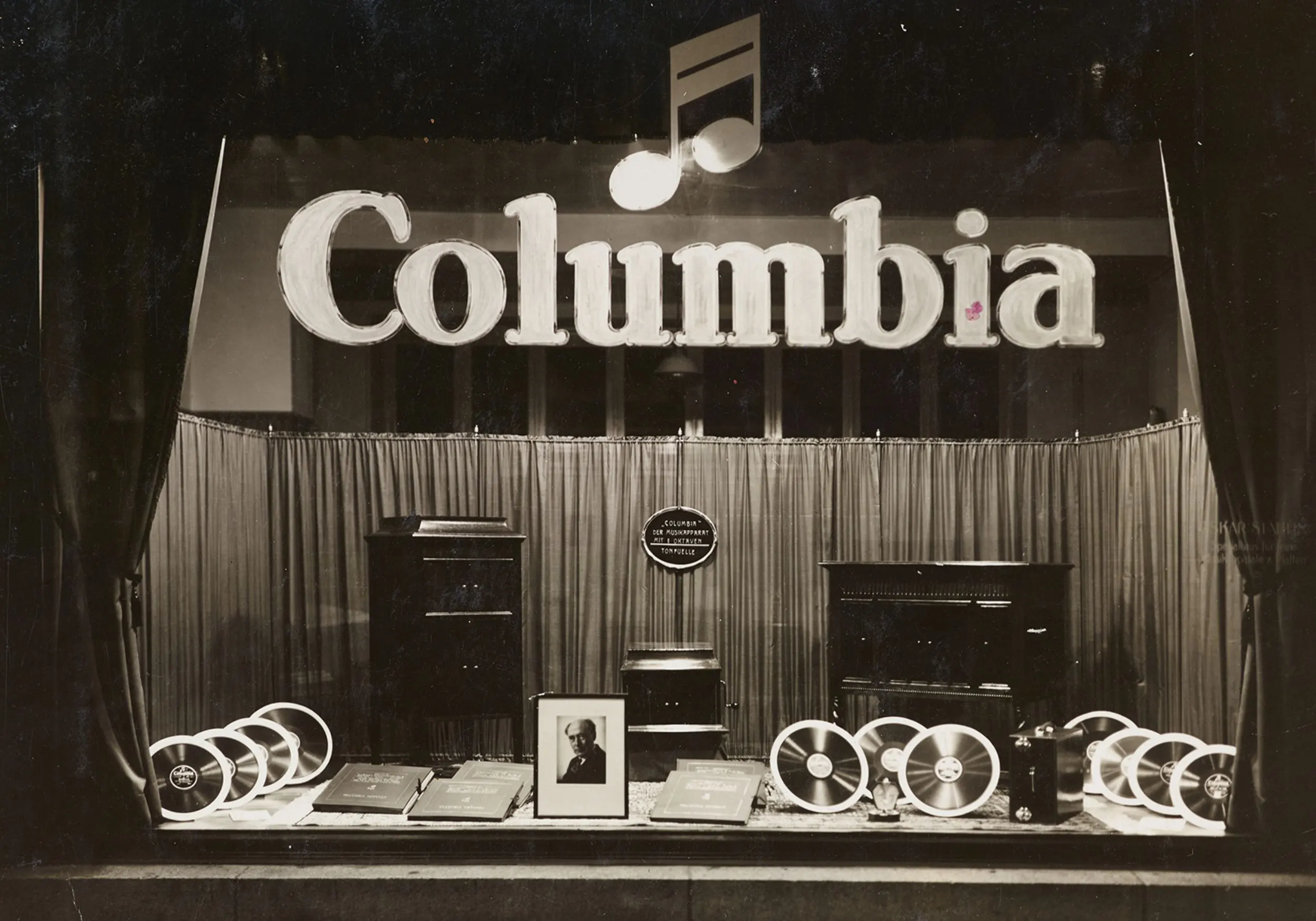 Archivbild: Schaufenster von Columbia