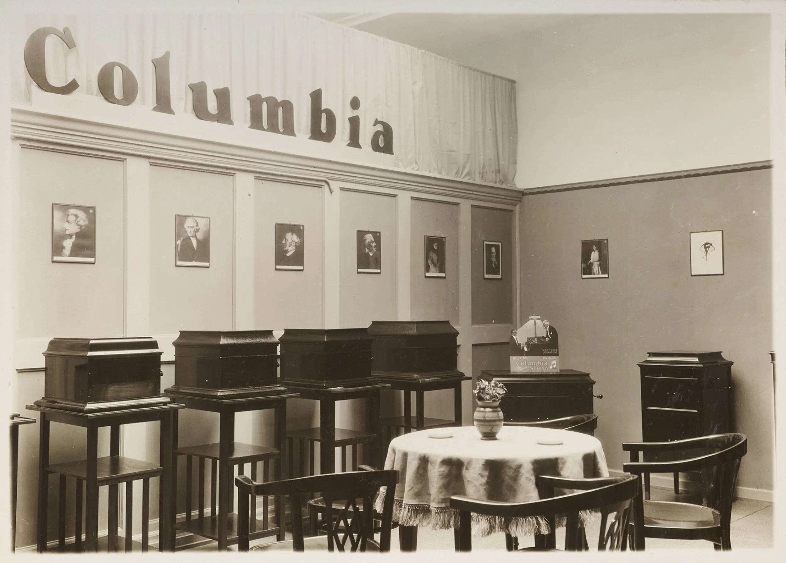 Innenansicht des Geschäftes von Columbia