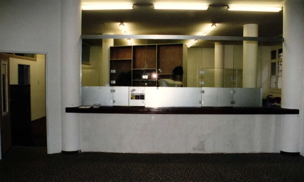 Der ehemalige Postschalter an der Güterstrasse 18