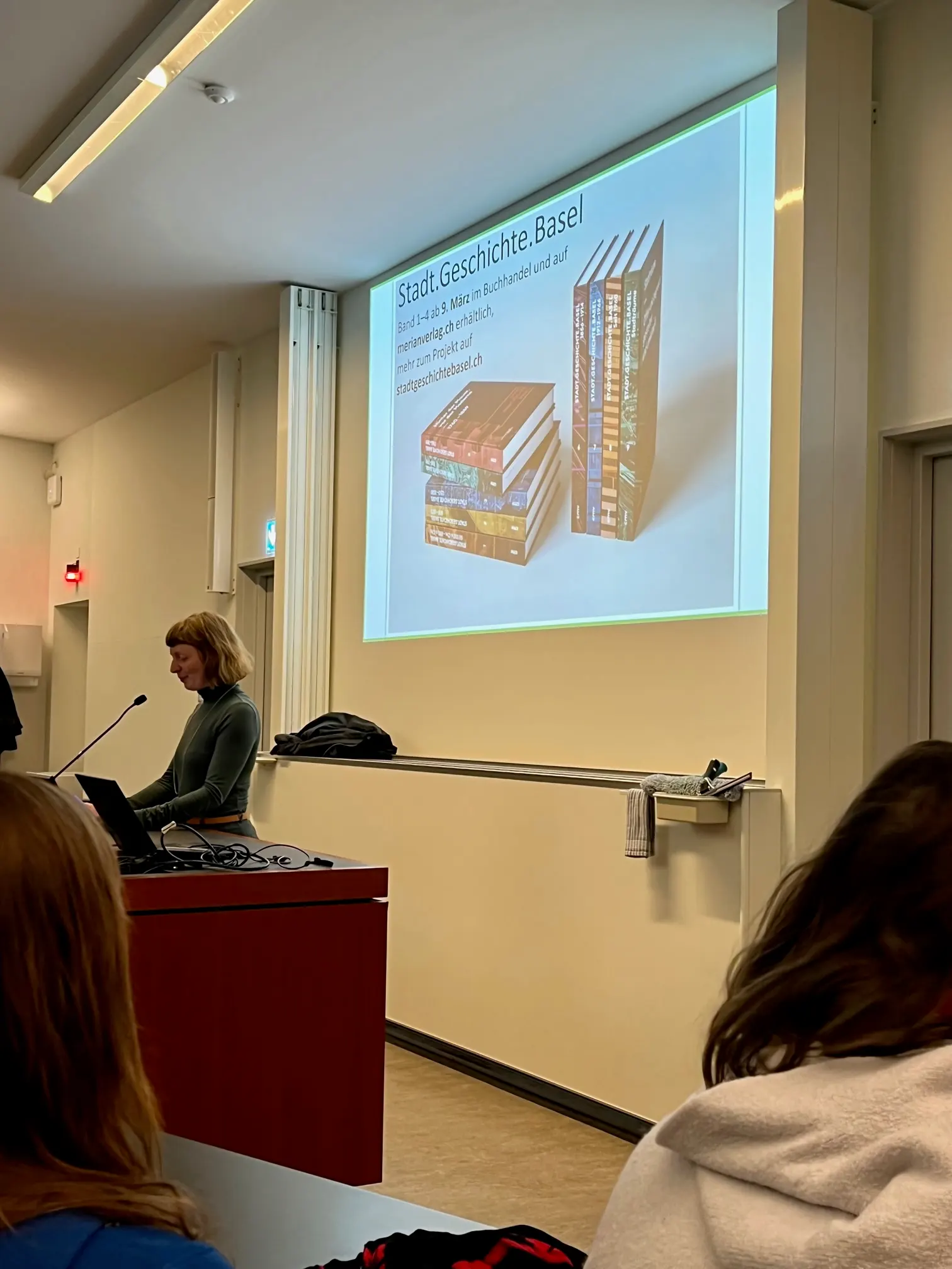 Sabina Lutz am Rednerpult